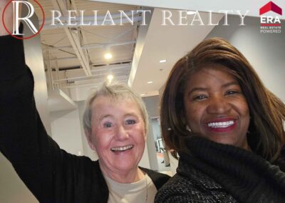 diana and happy client celebrate sale of home